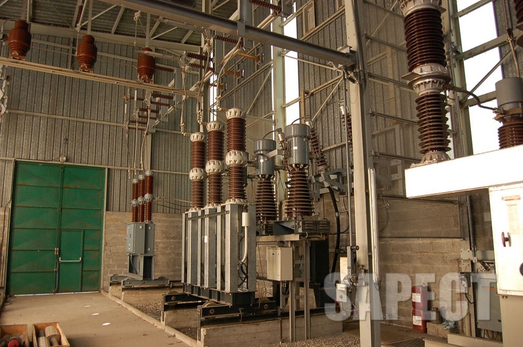 Disjoncteur SCHNEIDER